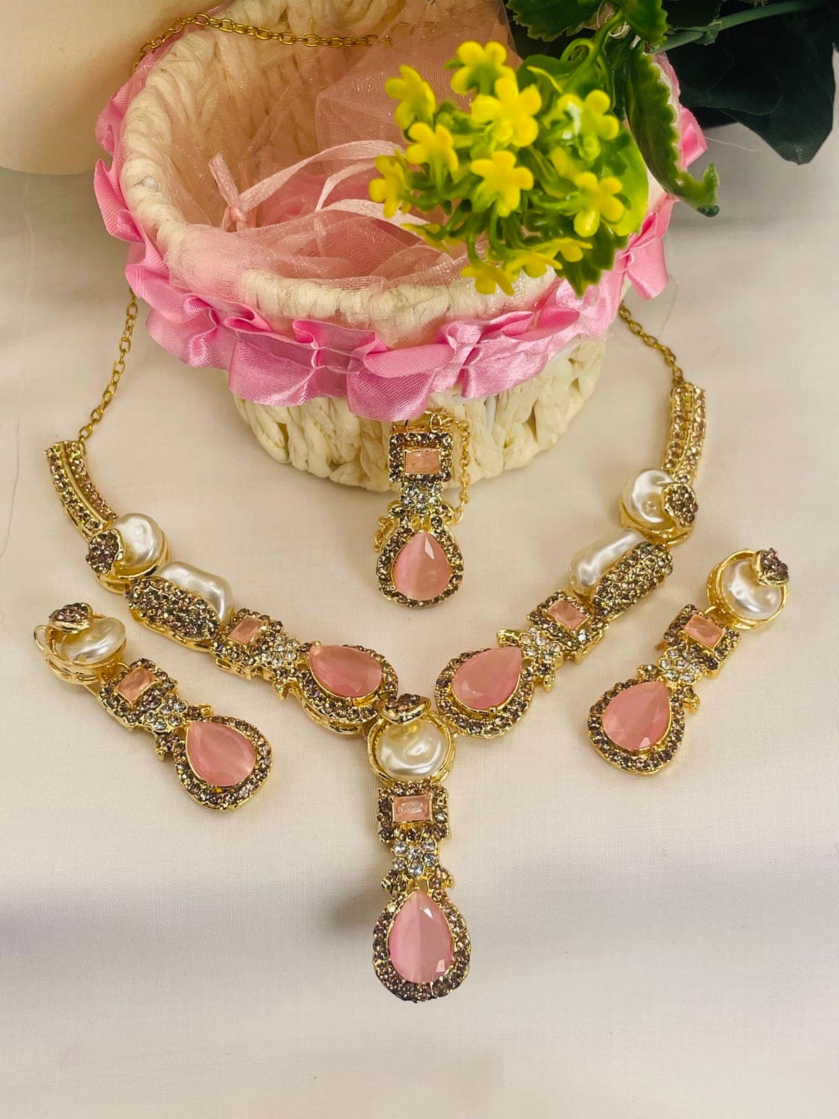 Elegant Pearl & Crystal Necklace Set