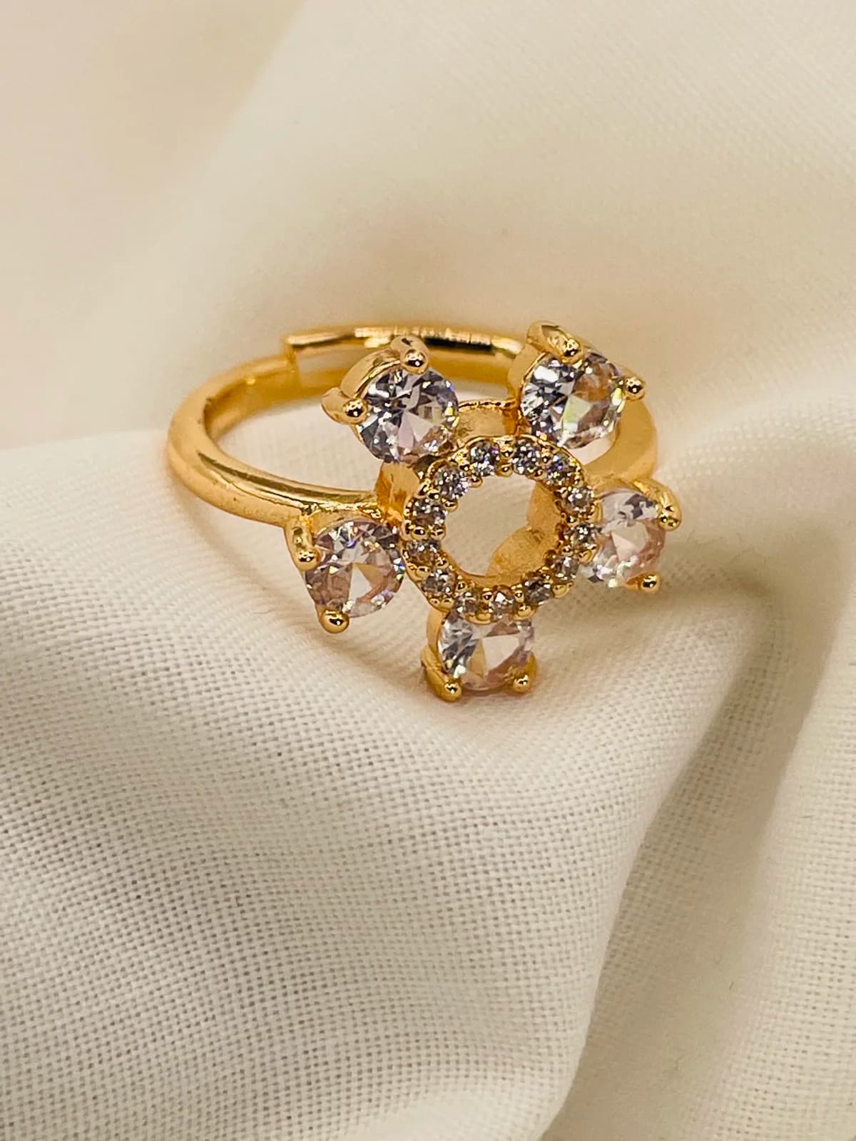 Golden Crystal Floral Ring